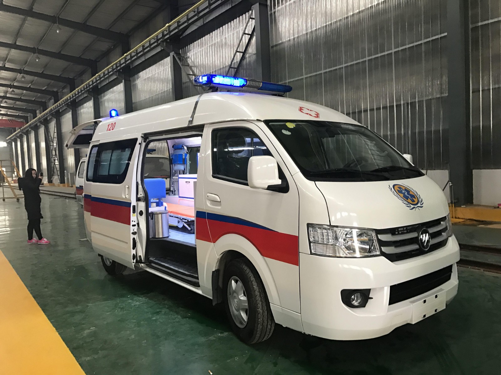 延津县救护车转院